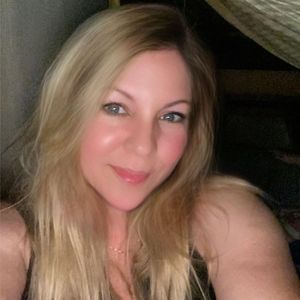 Meet your Posher, Cheryl